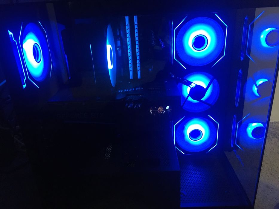 Komputer stacjonarny (I7-13700KF, RTX 3070)