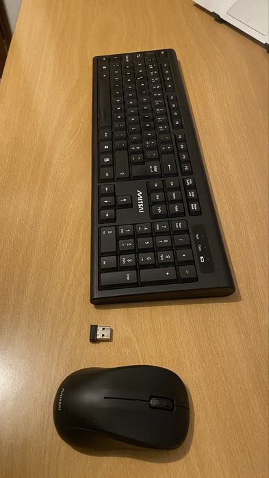 Teclado + Rato - Sem Fios - Bluetooth