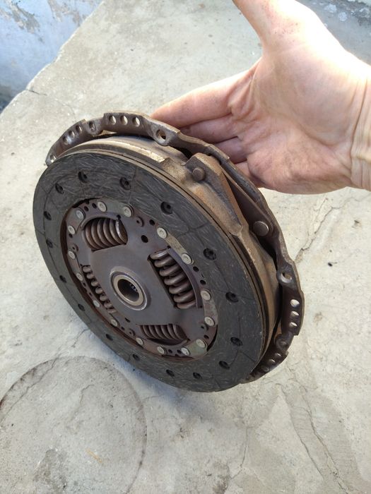 Корзина сцепление Ситроен джампер2.2 2006-2014г Citroen jumper PEUGEOT