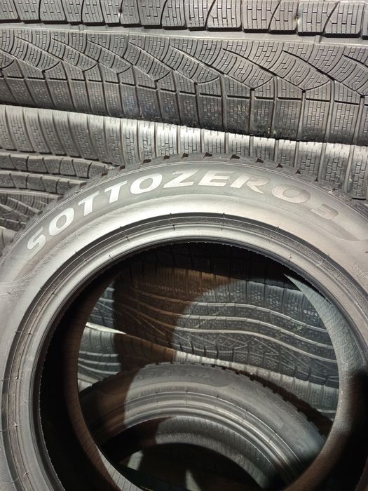 205/60R17 Pirelli Sotto Zero 3