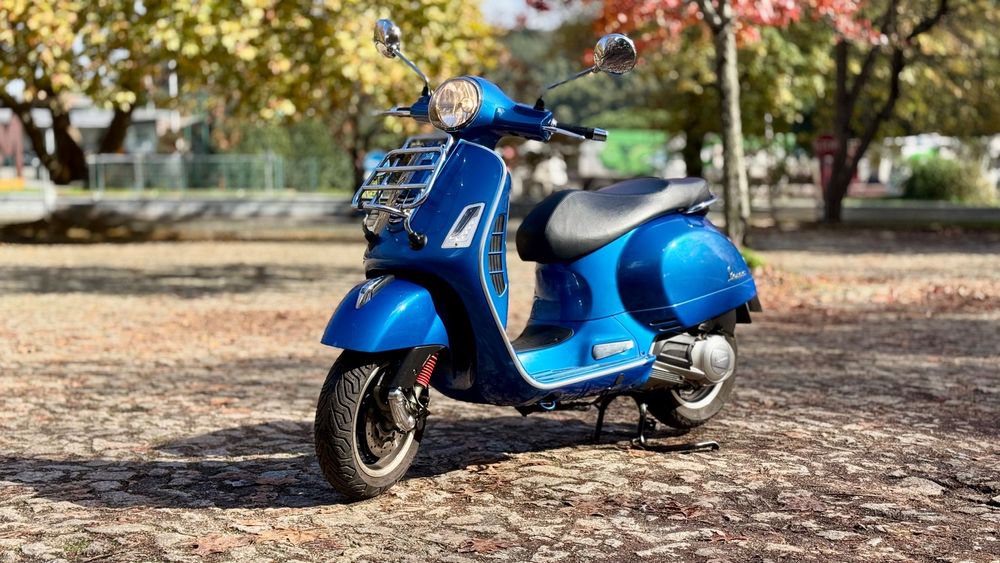 Vespa @125 GTS