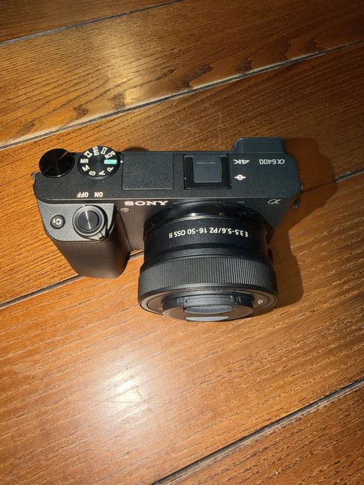 Фотоаппарат Sony Alpha a6400 Kit с объективом 16–50 мм OSS II