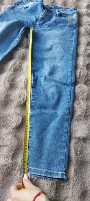 Sprzedam jeansy rurki