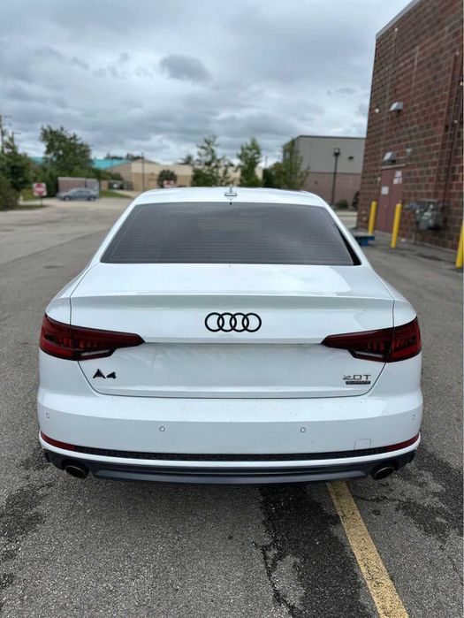 Audi A4 quattro Premium Plus      2018