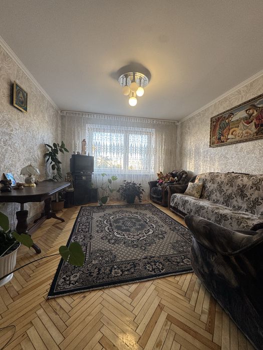 Продається 2 кімнатна квартира на новій шахтарській!