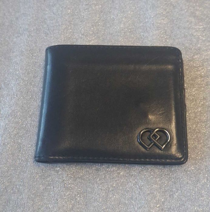 Skórzany portfel Dsquared2 w kolorze czarnym