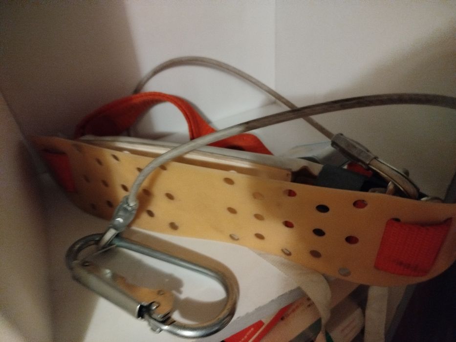 Uprząż do pracy na wysokości