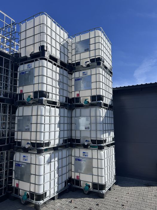 MAUZERY 1000L. Zbiorniki na wodę.