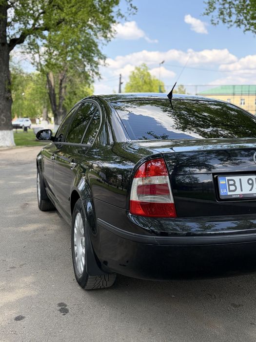 Skoda Superb 1.8