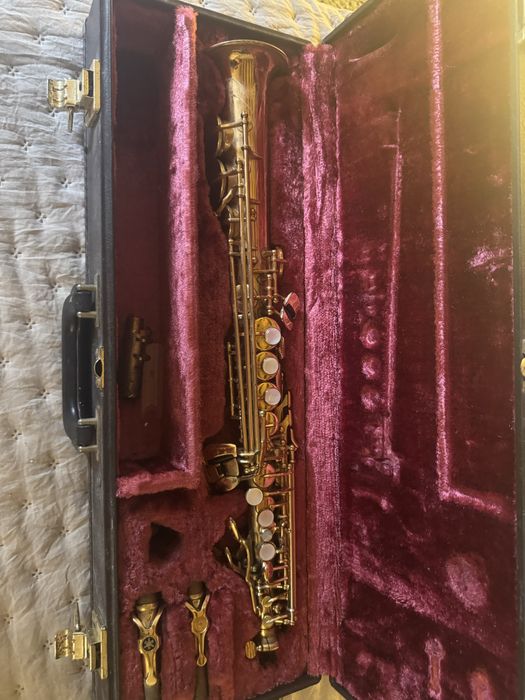 Yamaha Soprano saxophone yss-675