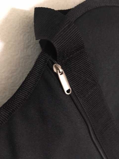 Estojo para guitarra eléctrica Shecter em estado novo