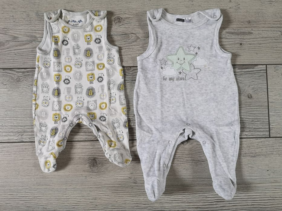 Czapka niemowlęca, paka ubranek