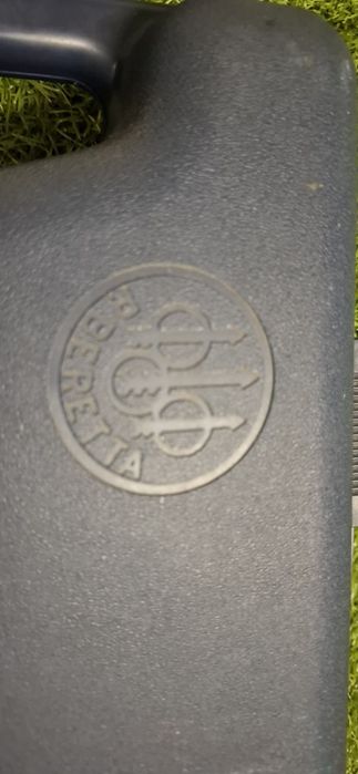 Beretta caixa azul