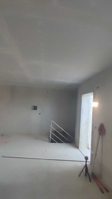 Vendo vivenda nova em fase de acabamentos v+ espaço para comercio