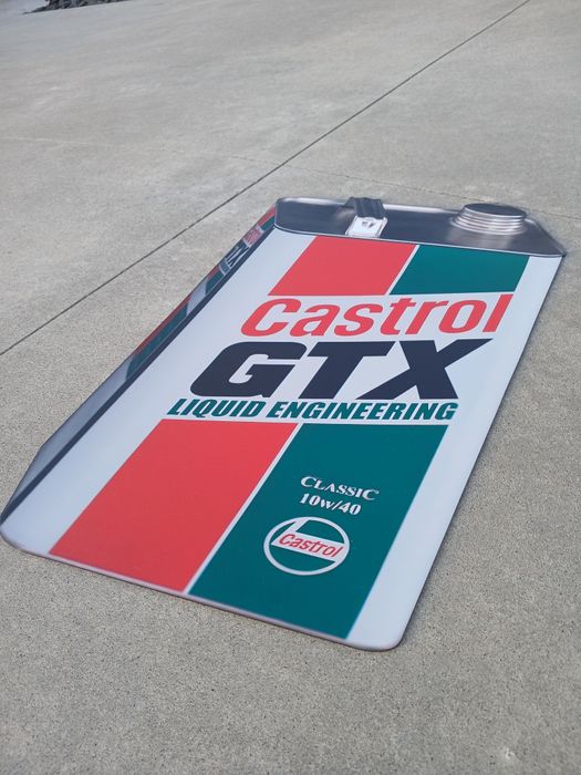 Chapa reclame 70 cm de altura  óleo castrol