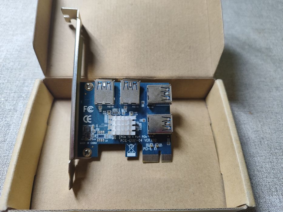 Расширения райзеров, разветвитель  PCI-E x1-x16 to 4 PCI-E USB 3.0 ада