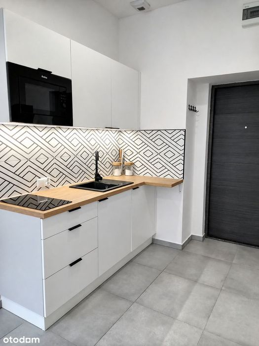 Kawalerka w Centrum Chorzowa, Dąbrowskiego 23! - Widok 2