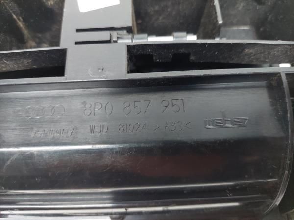 Cinzeiro AUDI A3 (8P1)