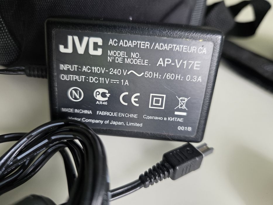 Цифрова відеокамера  JVC GZ MG465