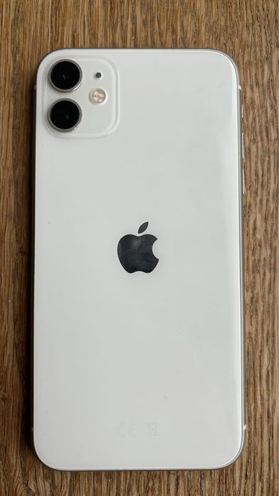 iPhone 11 branco em excelente estado