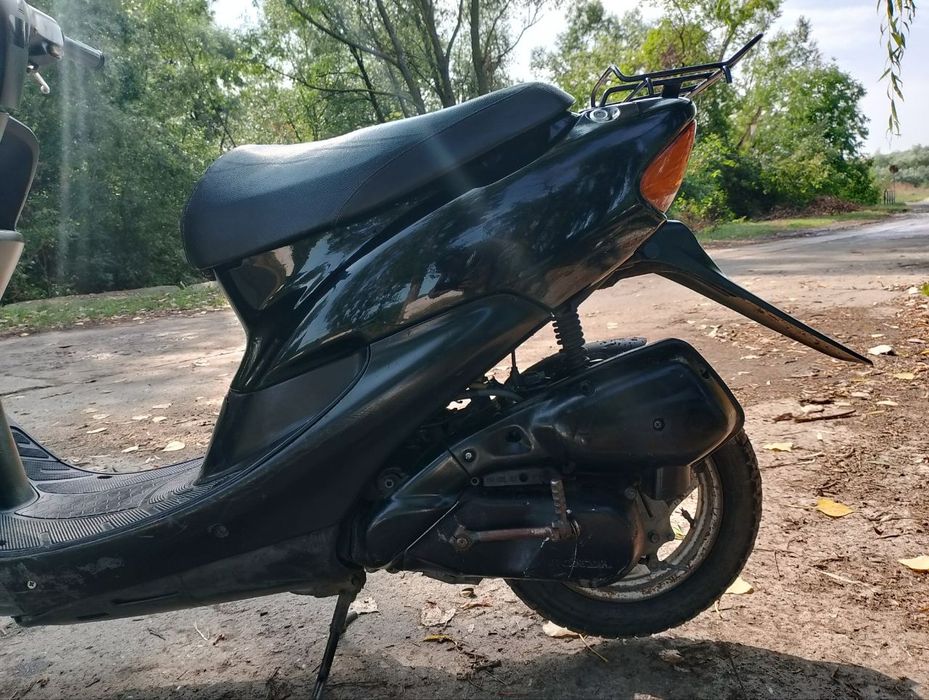 Хонда діо 34 чорного кольору