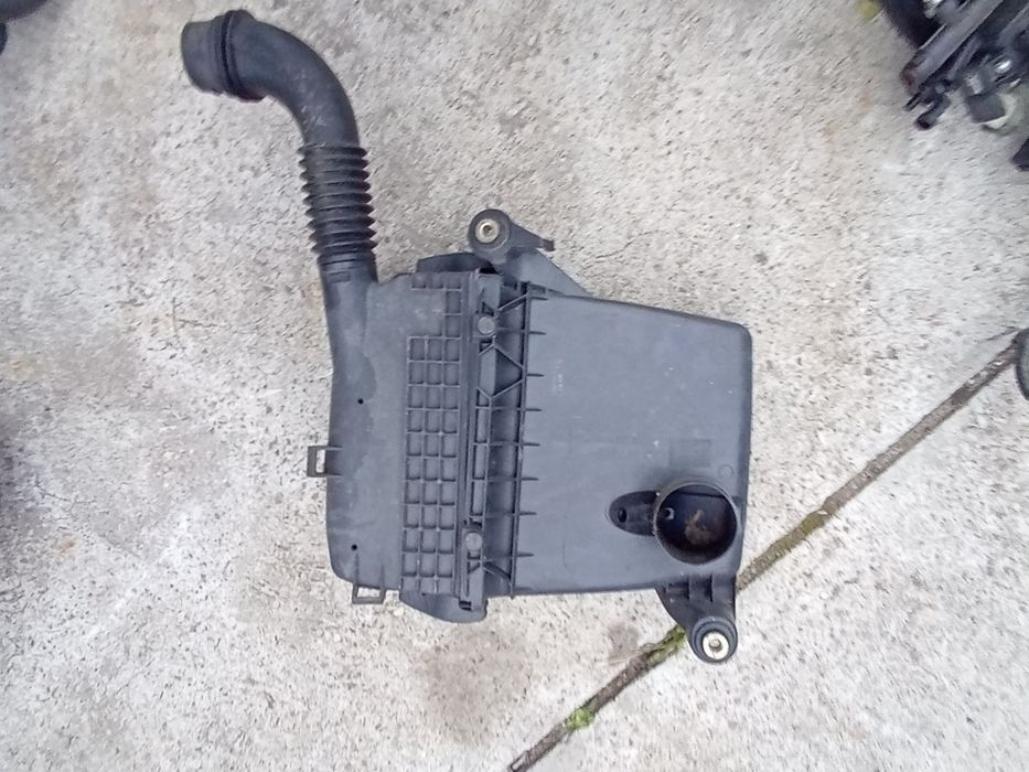 Fiat panda 2 obudowa filtra powietrza