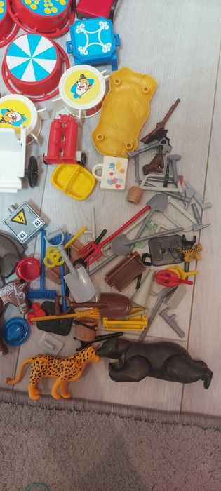 Фигурки  playmobile