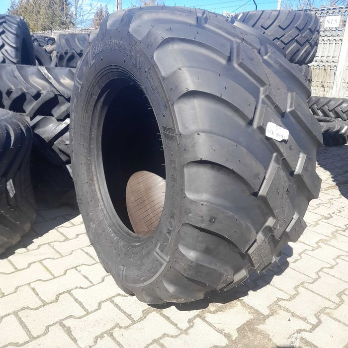 Opona 560/45R22.5 PT-Flot 152D TL Petlas