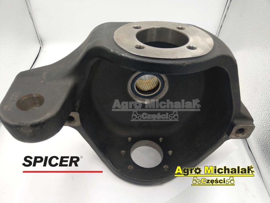 Zwrotnica prawy tył  Manitou,  MVT1330, MT1840, MT732, MT932, MLT629