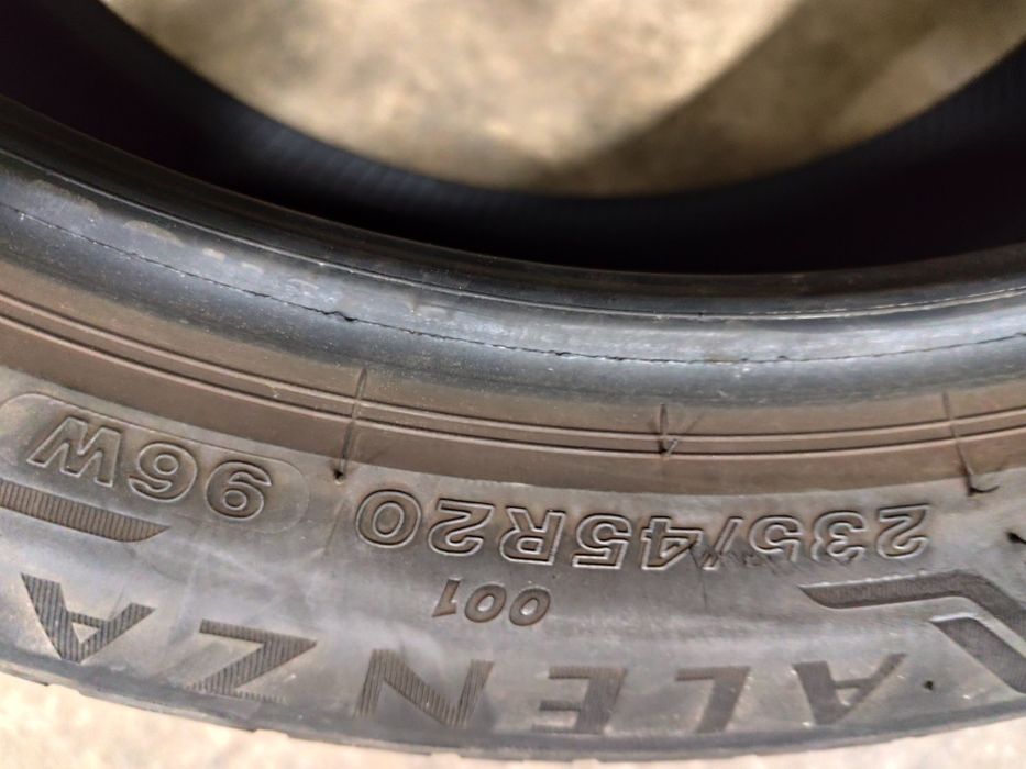 Pneus 235/45r20 Bridgestone Alenza ocasião