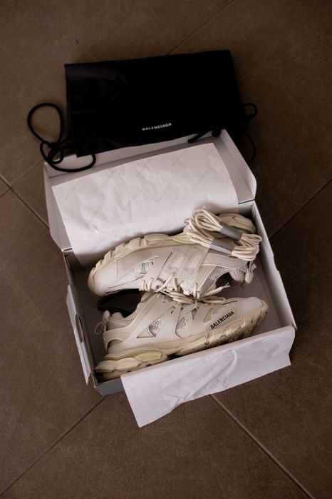 Женские кроссовки Balenciaga Track "White" Premium. Размеры 36-40