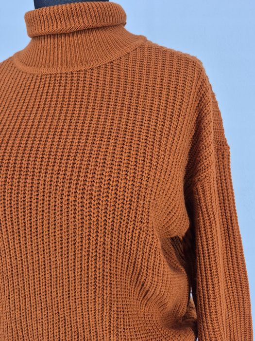 Sweter dziergany z golfem Boohoo M 38 10