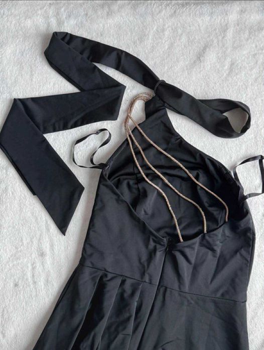 Sukienka na studniówkę