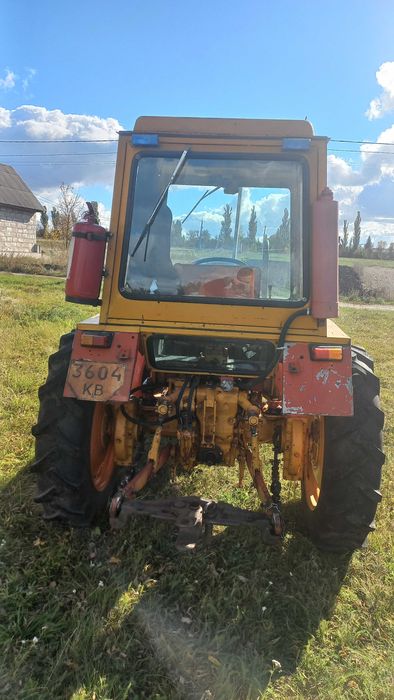 Продам трактор Т25