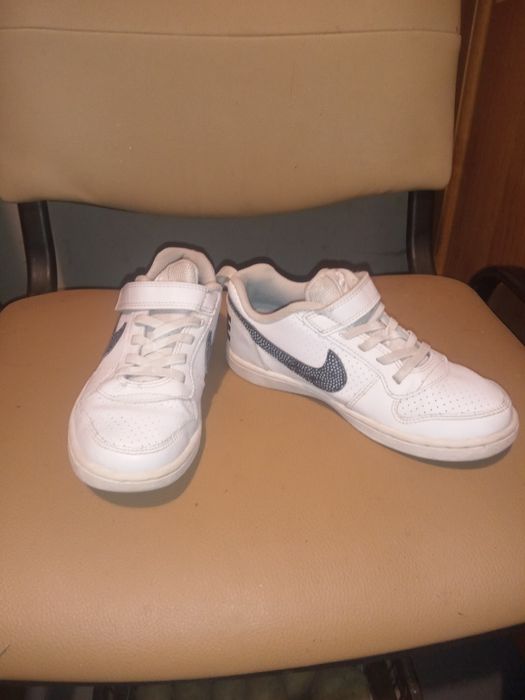 Dziecięce adidasy Nike roz 32