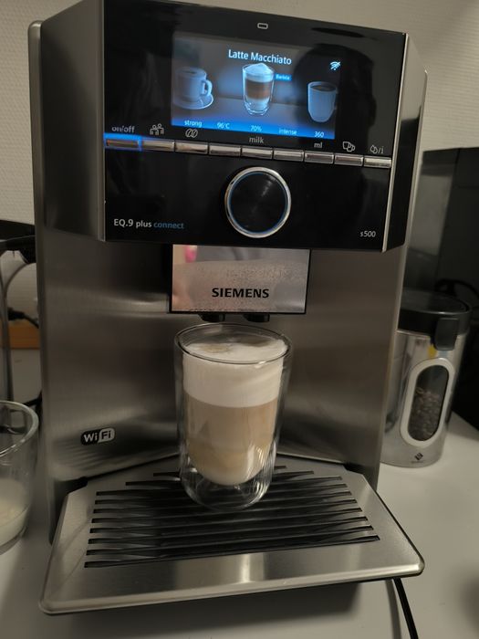 Siemens EQ.9 plus connect S500