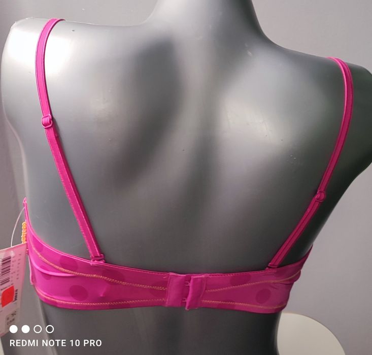 Biustonosz BeeDess 75C.   0257