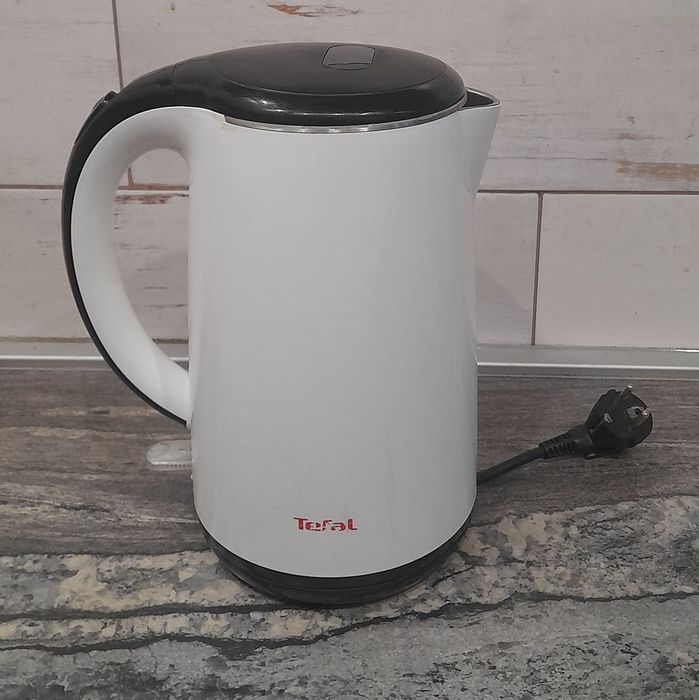 Электрочайник Tefal