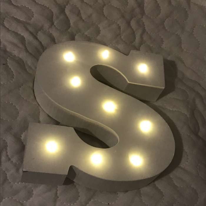 Letra iluminada S