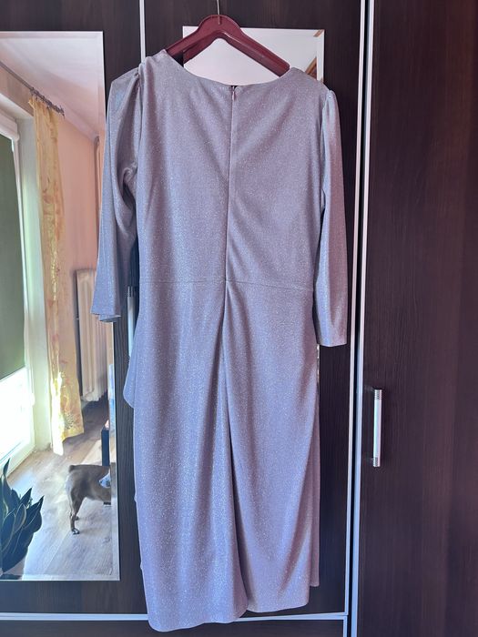 Elegancka sukienka