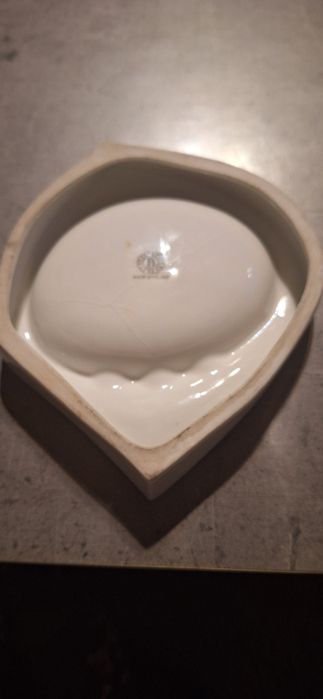 Porcelanowa popielniczka