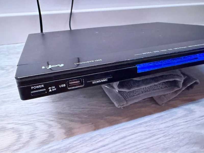 Leitor DVD / MP4 / USB / Cartões - i-Joy i-VisionDVD 1002 (Funcional)