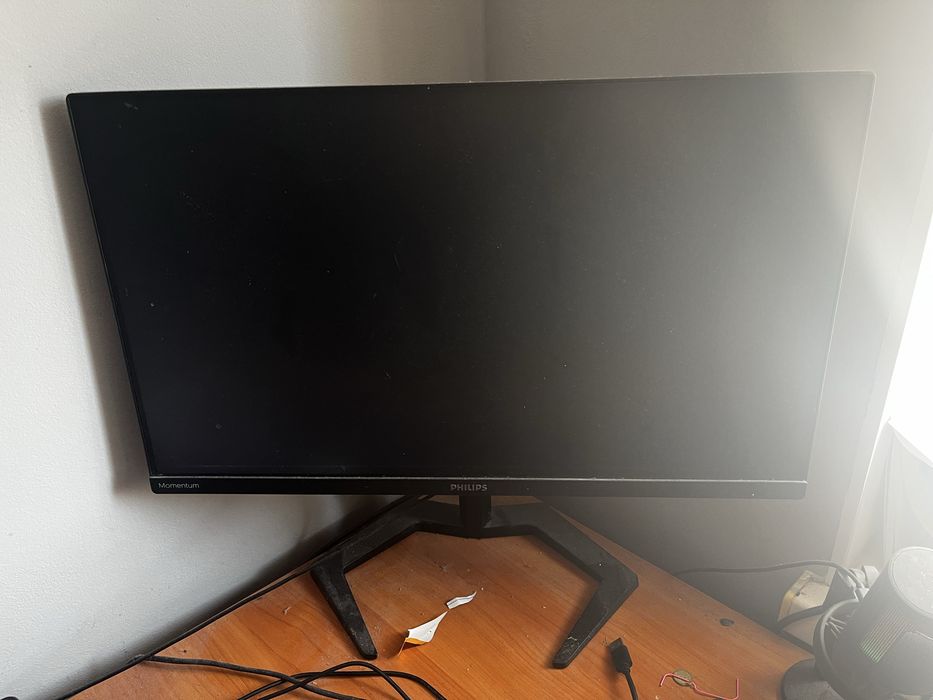 Монітор Philips Momentum [24] — на запчастини