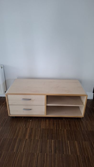 Drewniana szafka RTV Gautier