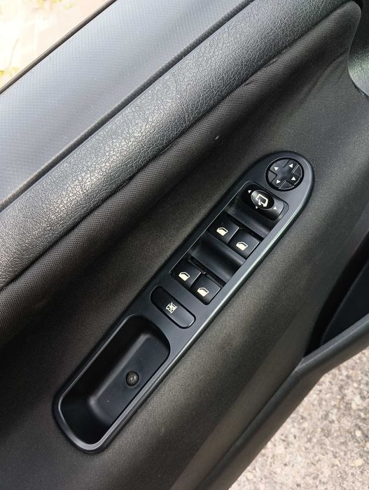 Peugeot 207 SW 2009 1.4 16v Gasolina