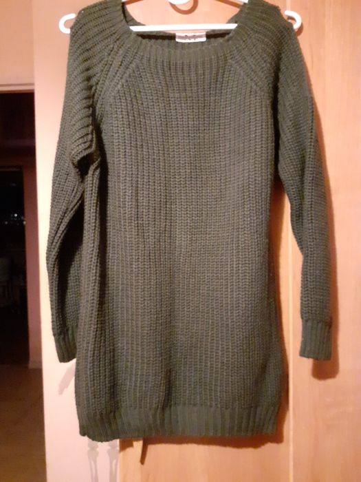Sweter nowy prążkowany khaki