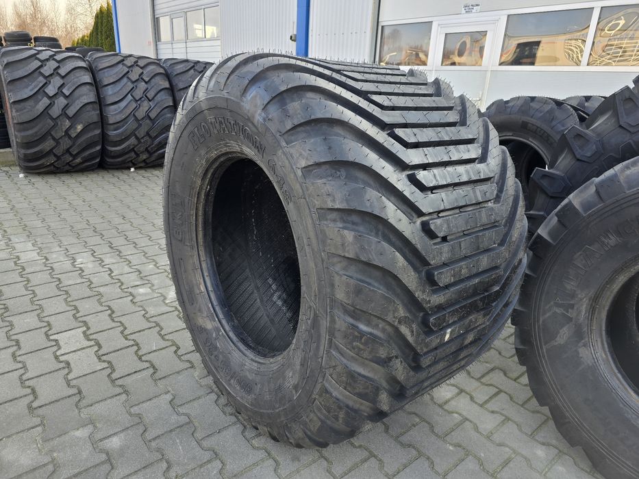 Opona 800/45-26.5 BKT