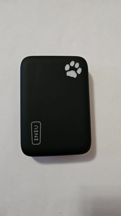 Повербанк з бездротовою зарядкою Powerbank INIU  залишилась 1 шт