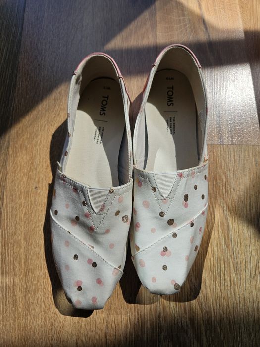 Buty marki TOMS 42