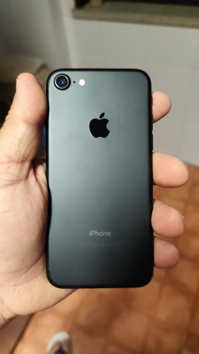 iPhone 7 Bom Estado